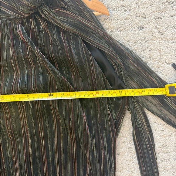 Johnny Was M EUC Metalic Green Halter Maxi Dress with scarf wrap iridescent. - Picture 11 of 14